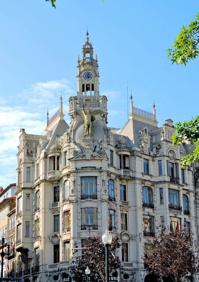 Cosa vedere a Porto in due giorni - Avenida dos Aliados Cosa vedere a Porto in 2 giorni - Avenida dos Aliados