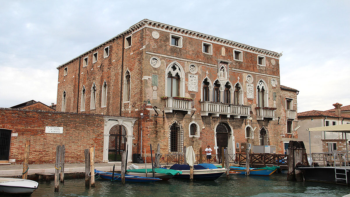 Palazzo da Mula Murano Palazzo da Mula Murano